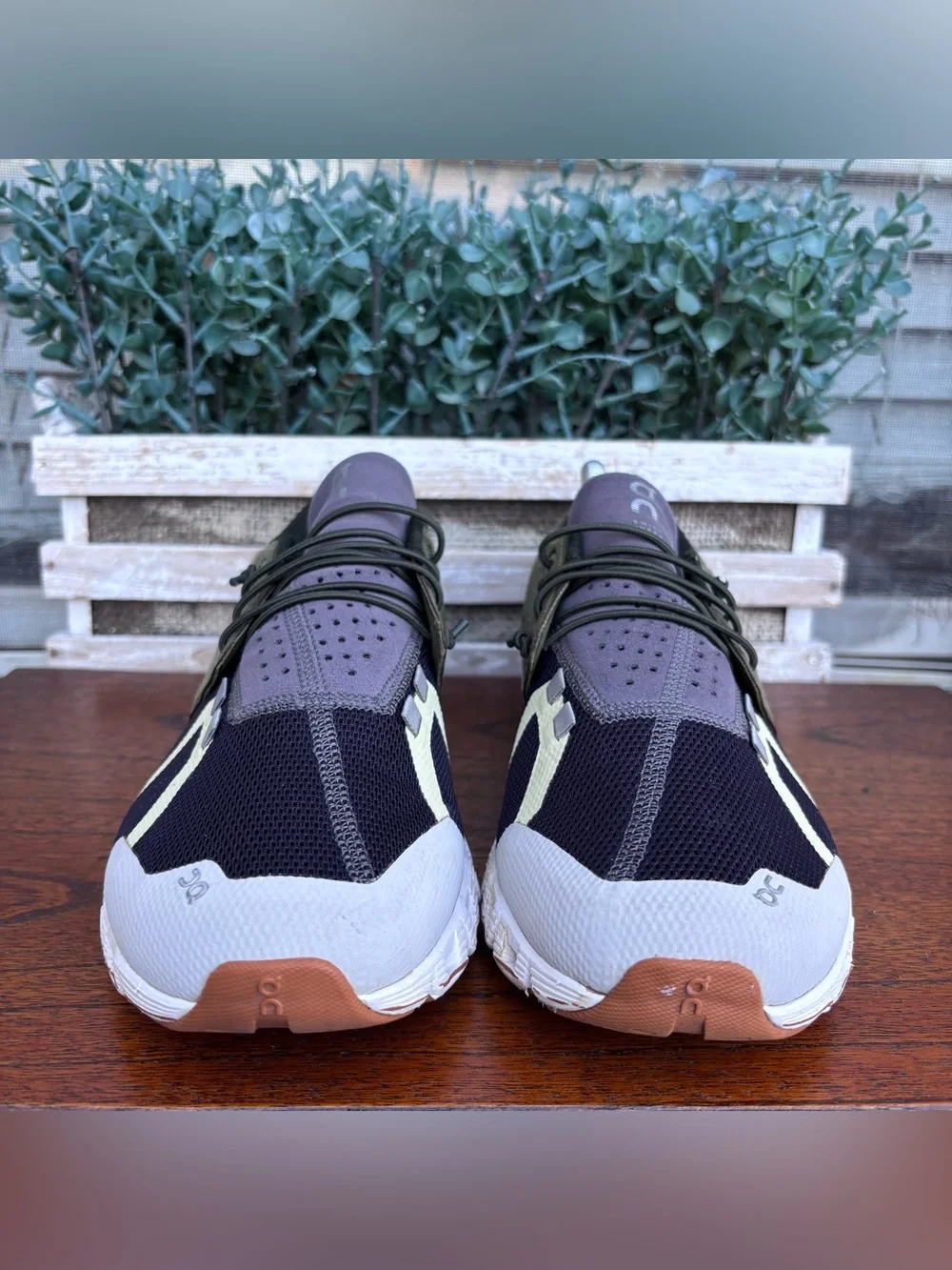 On Running Women's Sneakers Olive Green Black White
